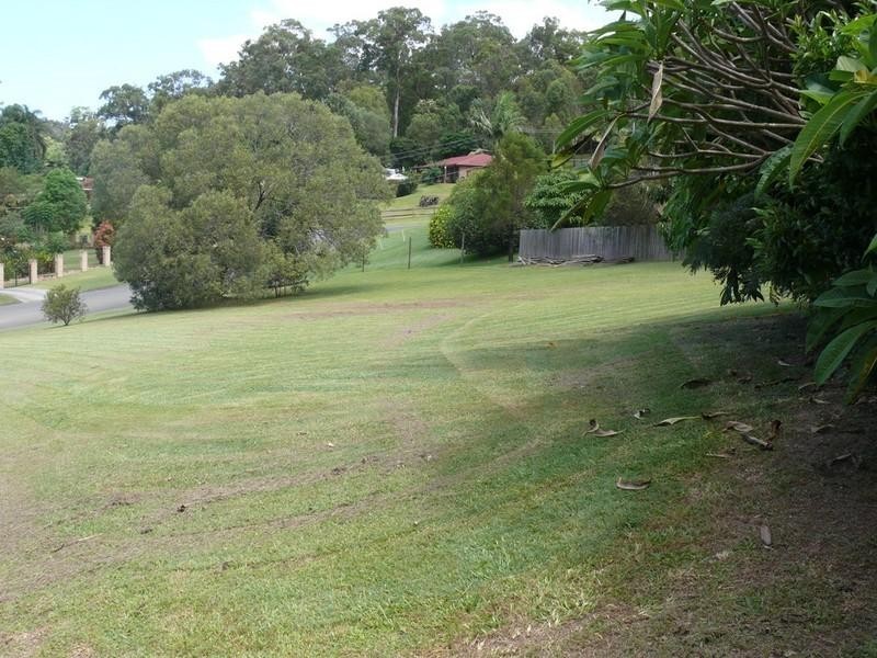 4 Carl Street, Oxenford QLD 4210