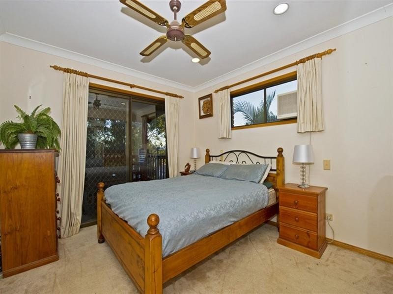 12 Lachlan Drive, Coomera QLD 4209