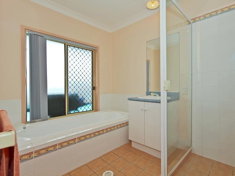 10 Duice Court, Oxenford QLD 4210