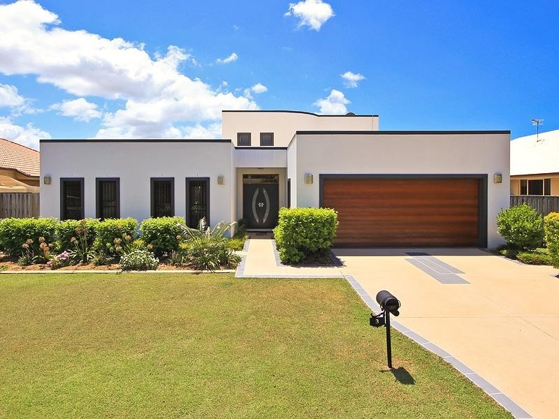 3 Princeton Street, Oxenford QLD 4210