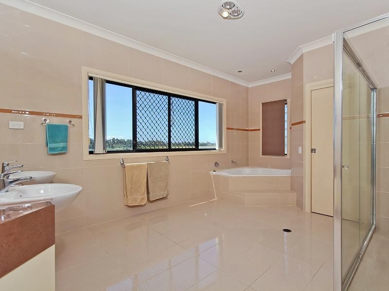 3 Princeton Street, Oxenford QLD 4210