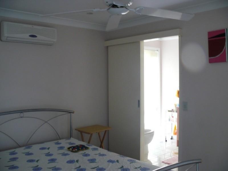 3 Adaminaby Drive, Helensvale QLD 4212