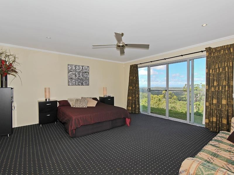 33 Otmoor Road, Wongawallan QLD 4210