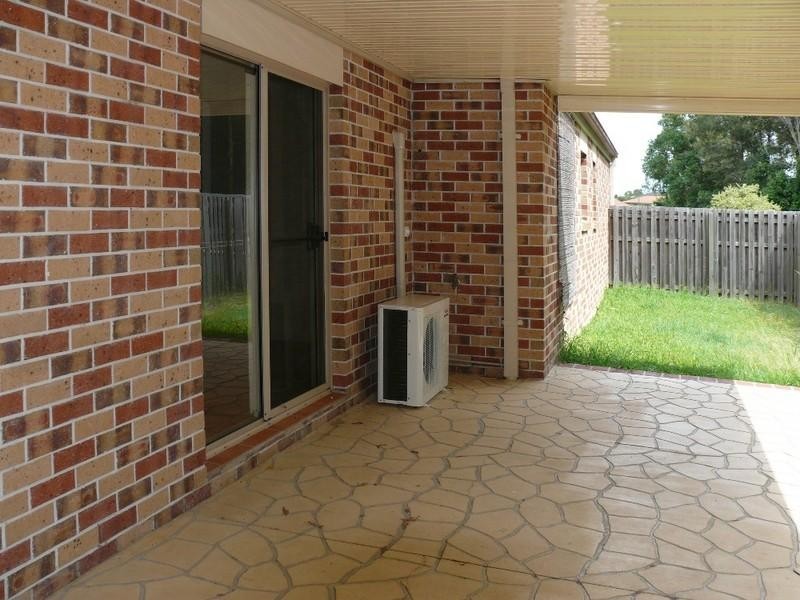 8 Hanoverian Way, Upper Coomera QLD 4209