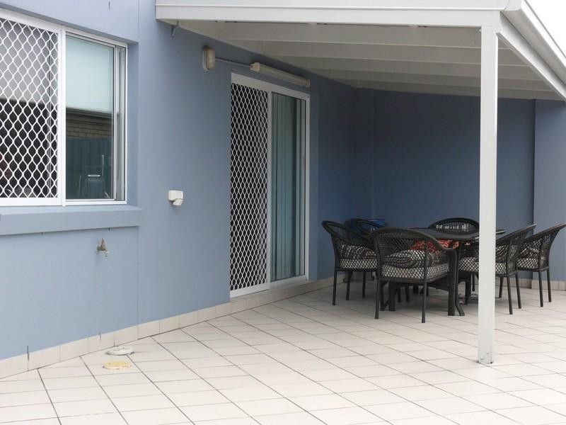 2/33 Buchanan Circuit, Oxenford QLD 4210
