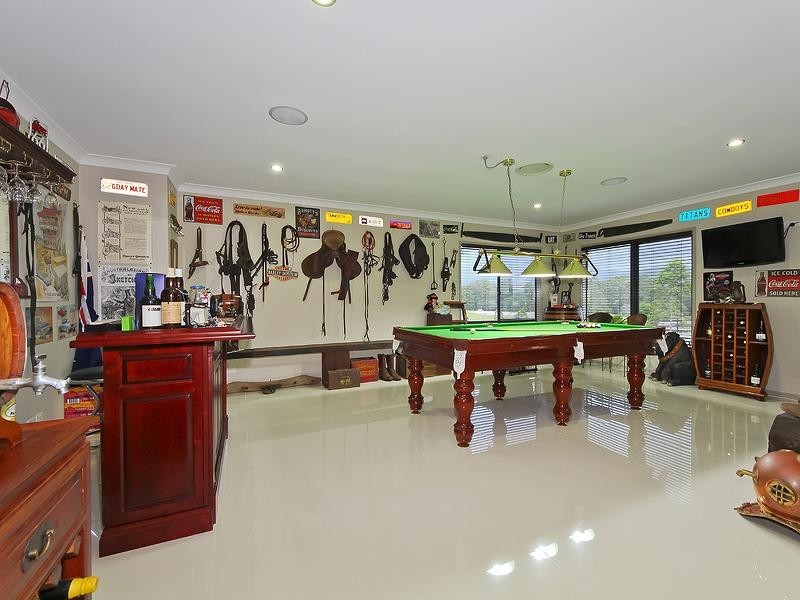 41 Lagoon Park Drive, Maudsland QLD 4210