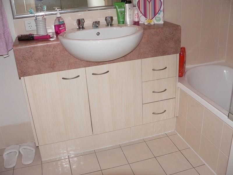 19/2 Bos Drive, Coomera QLD 4209