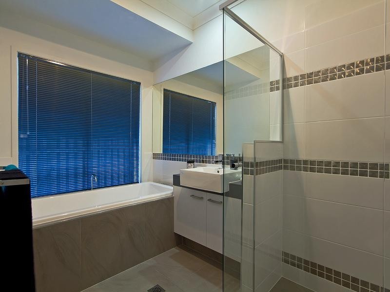 36 Candlebark Circuit, Upper Coomera QLD 4209
