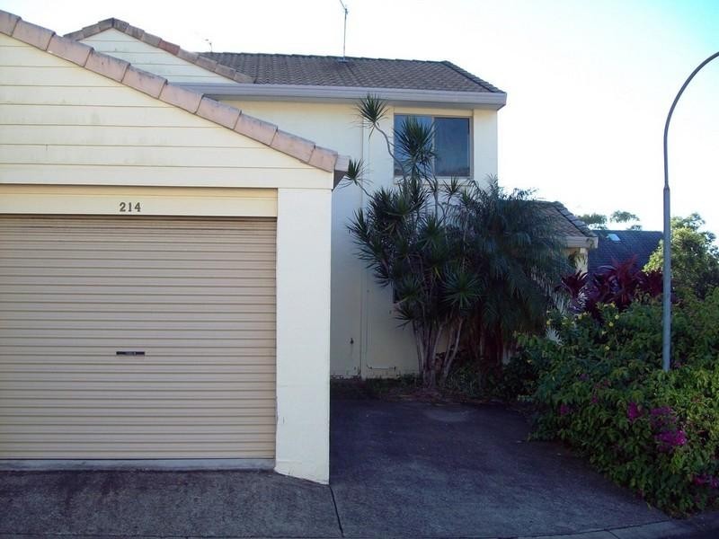 214/641 Pine Ridge Road, Biggera Waters QLD 4216