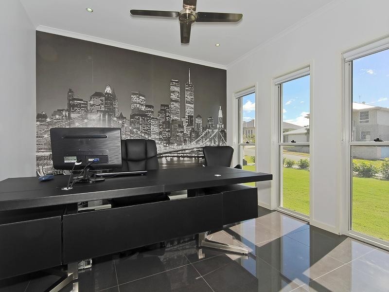 7 Peafowl Street, Upper Coomera QLD 4209