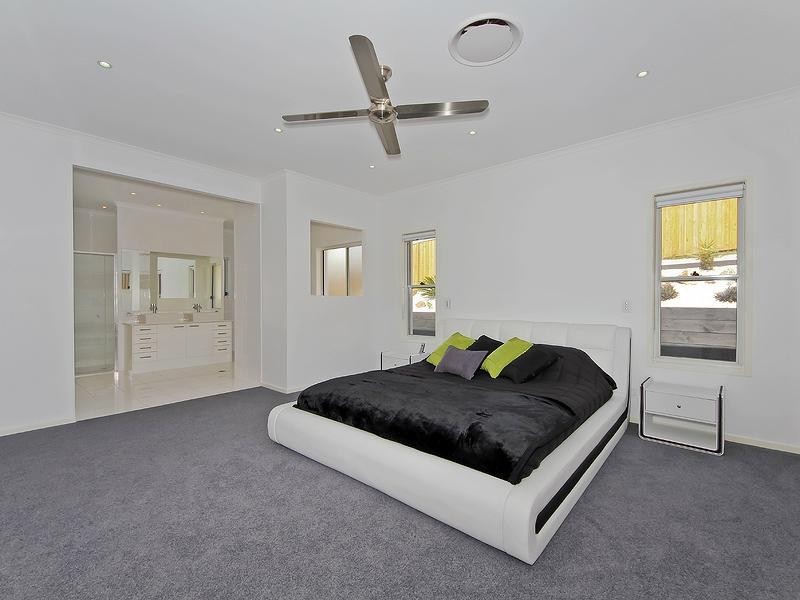 7 Peafowl Street, Upper Coomera QLD 4209