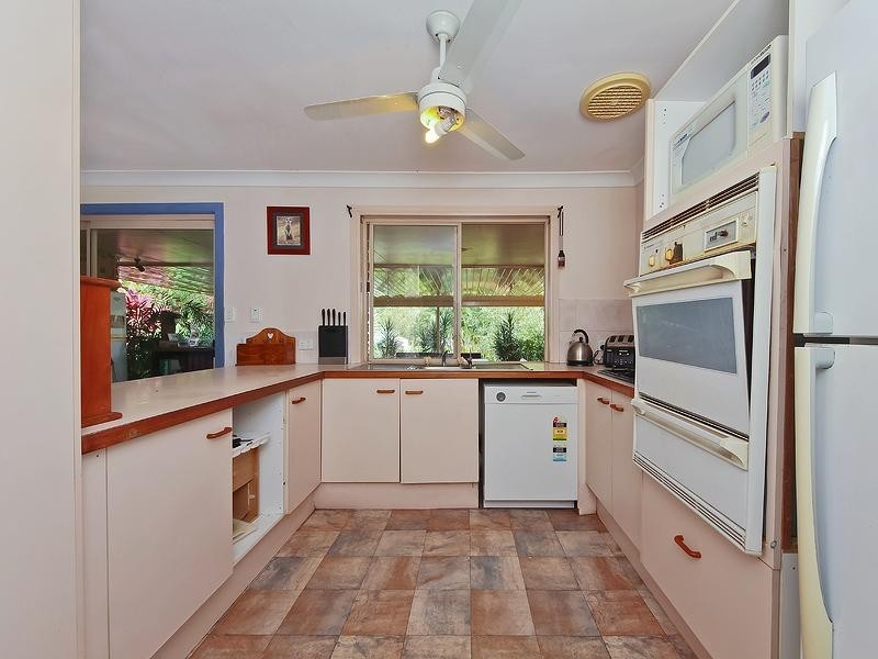 38 Clagiraba Road, Clagiraba QLD 4211