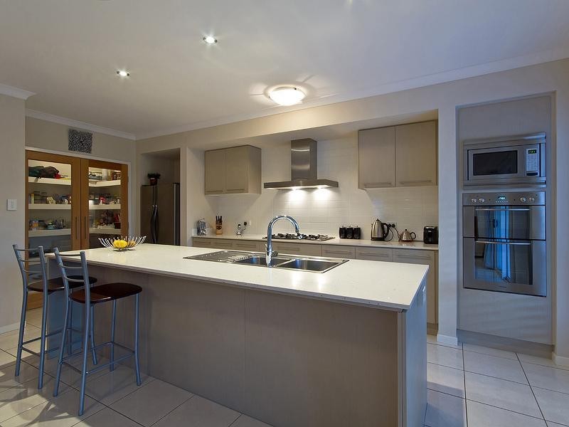 6 Redbay Street, Upper Coomera QLD 4209