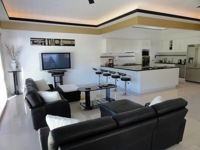 10 Greenacre Way, Maudsland QLD 4210