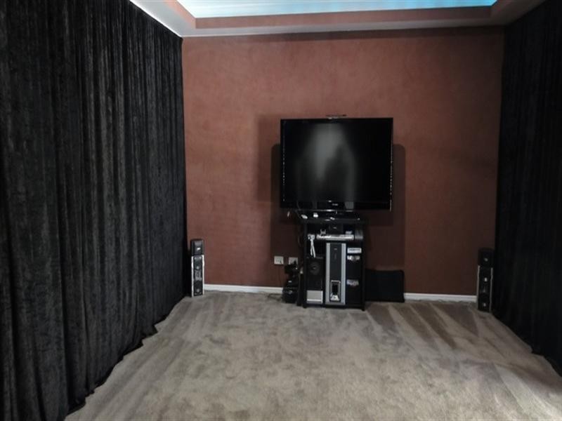 10 Greenacre Way, Maudsland QLD 4210