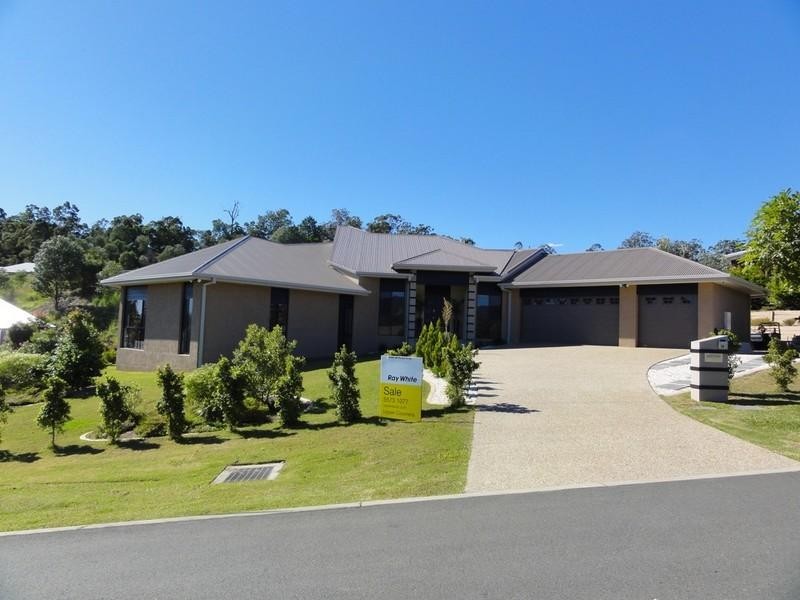 10 Greenacre Way, Maudsland QLD 4210