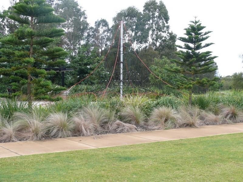 22 Fleetwood Court, Helensvale QLD 4212