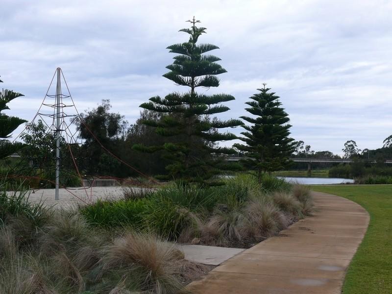 22 Fleetwood Court, Helensvale QLD 4212