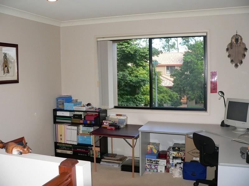 2/23 Santa Barbara Road, Hope Island QLD 4212