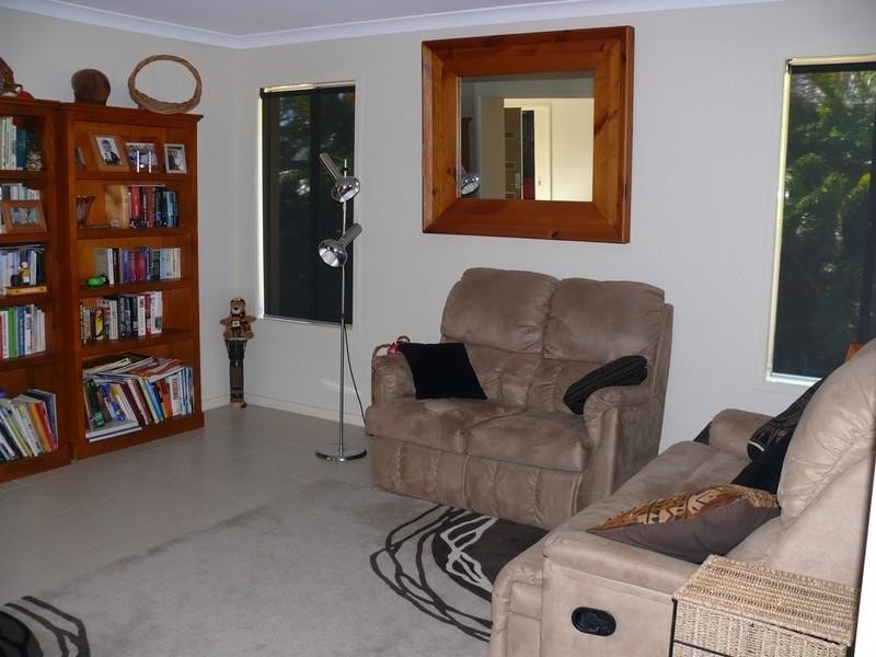 23 Maloney Crescent, Maudsland QLD 4210