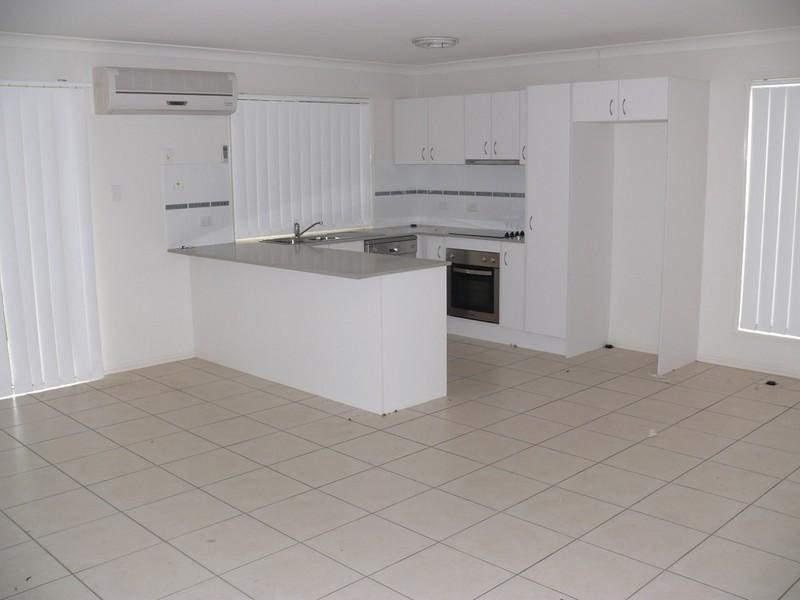 1/2 Hudson Court, Coomera QLD 4209