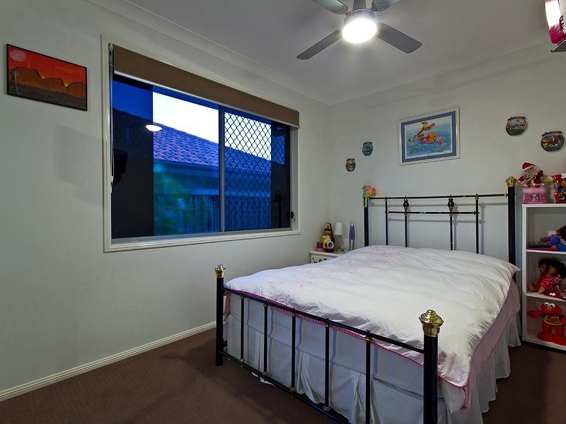 8 Rushcutter Avenue, Oxenford QLD 4210