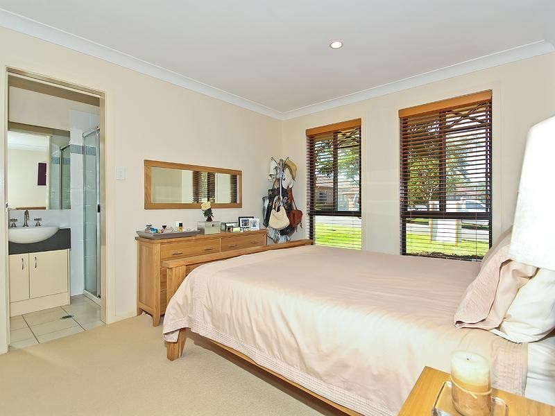 6 Kiamba Street, Upper Coomera QLD 4209