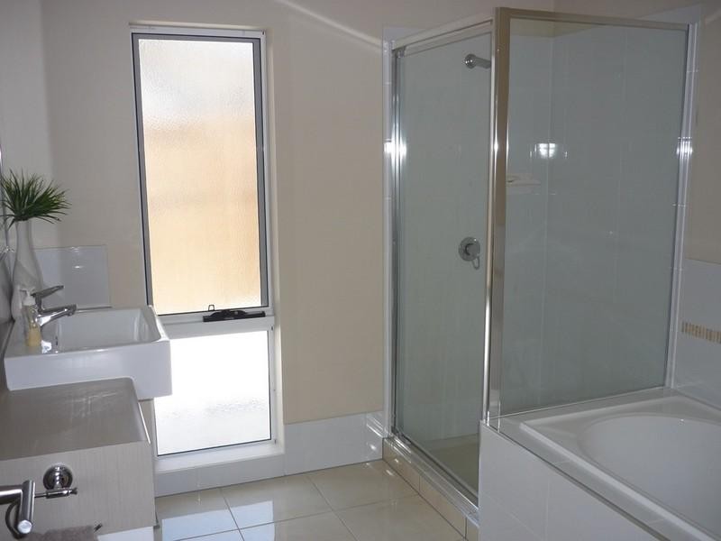 13 Garawarra Crescent, Upper Coomera QLD 4209