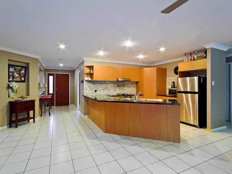 5 Sandhurst Crescent, Upper Coomera QLD 4209