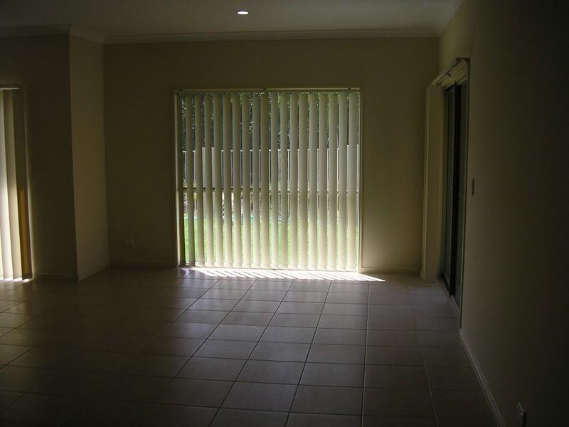 33 Serenade Crescent, Coomera QLD 4209