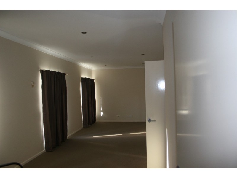 Mount Nathan QLD 4211