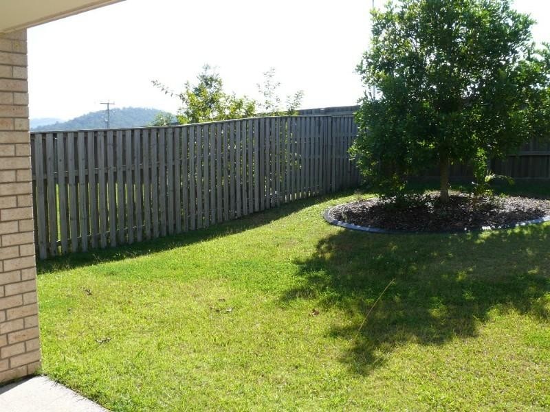 Pacific Pines QLD 4211