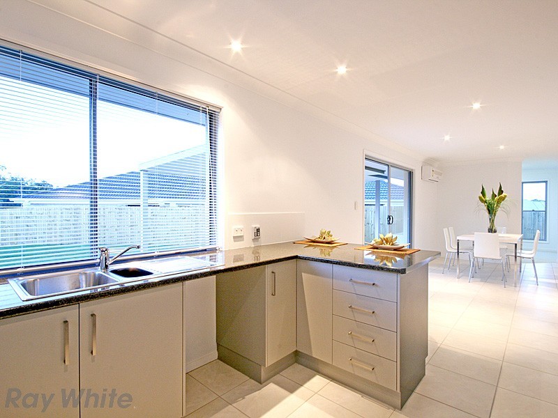 17 Jean Close, Joyner QLD 4500