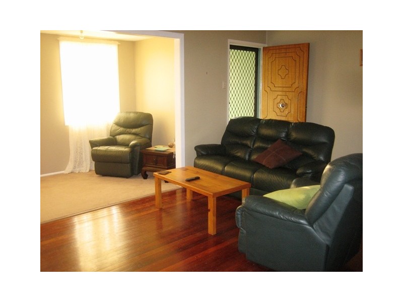 18 Lorraine Court, Lawnton QLD 4501