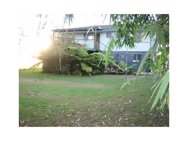 18 Lorraine Court, Lawnton QLD 4501