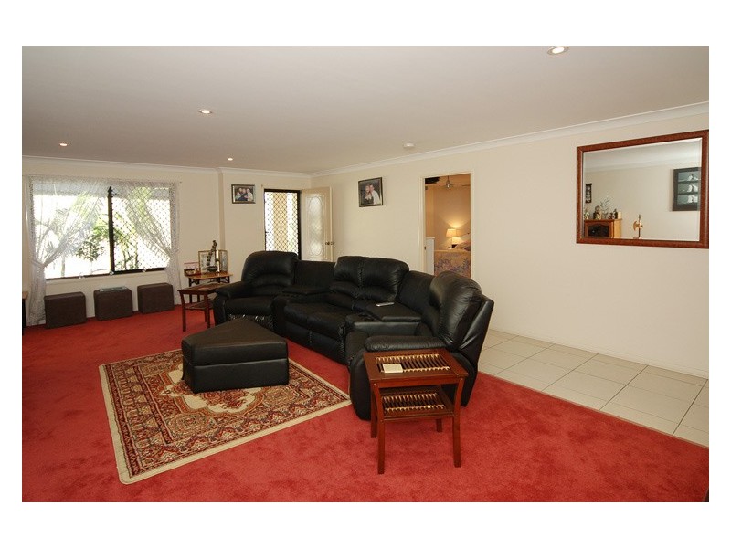 18 Hemlock Street, Warner QLD 4500
