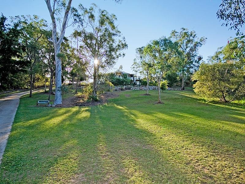 35 Whimbrel Street, Warner QLD 4500