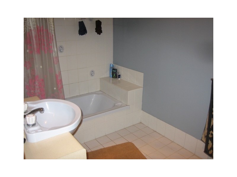 5 Summit Court, Warner QLD 4500
