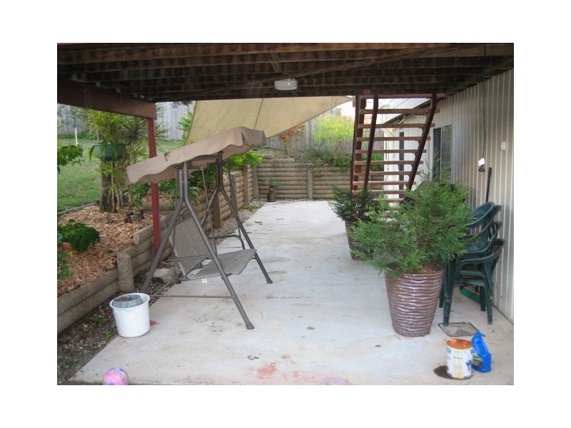 35 Carwell Avenue, Petrie QLD 4502