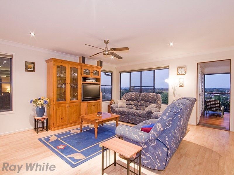 31 Paramount Drive, Warner QLD 4500