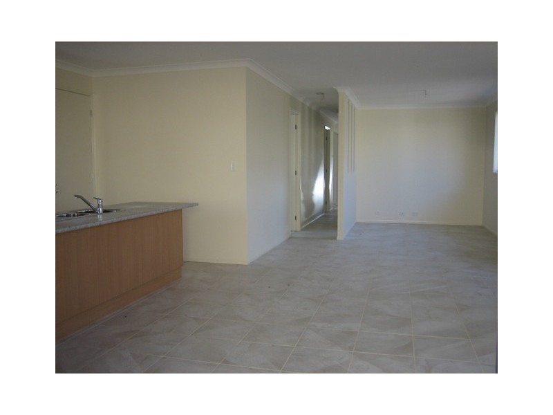 11 Planigale Crescent, North Lakes QLD 4509