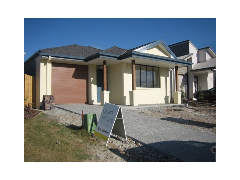 11 Planigale Crescent, North Lakes QLD 4509