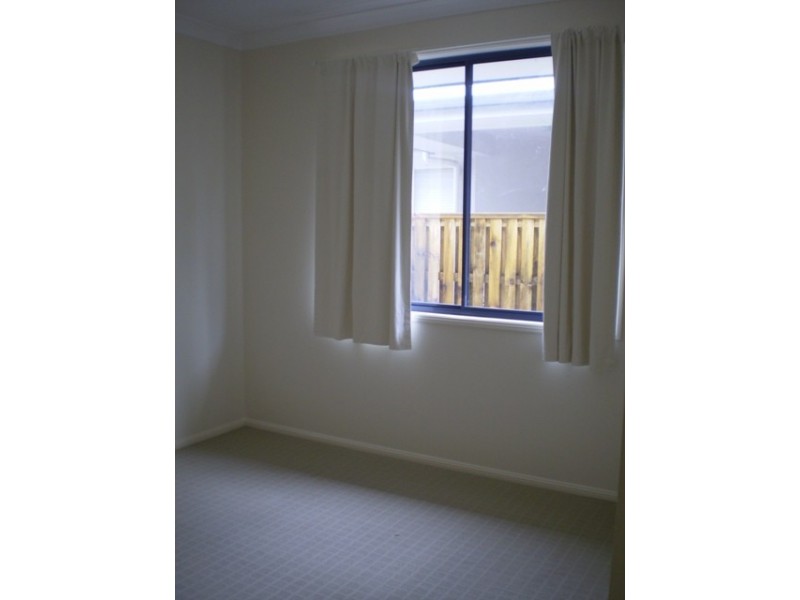 11 Planigale Crescent, North Lakes QLD 4509