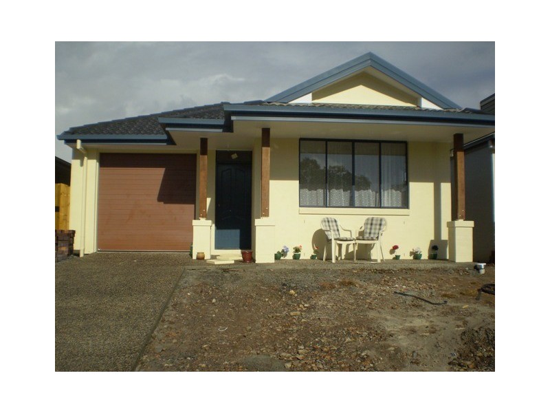 11 Planigale Crescent, North Lakes QLD 4509