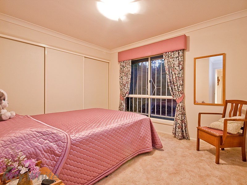 Eatons Hill QLD 4037