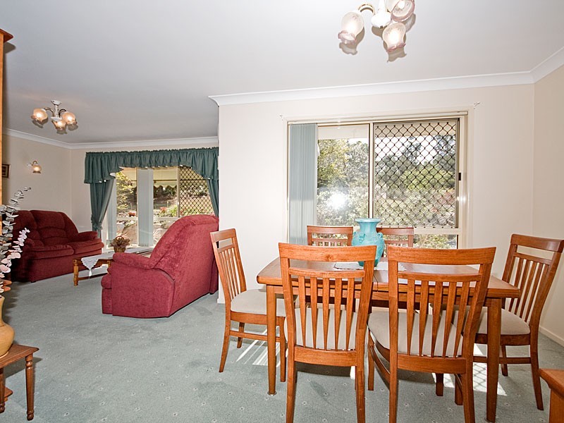 24 Whimbrel Street, Warner QLD 4500