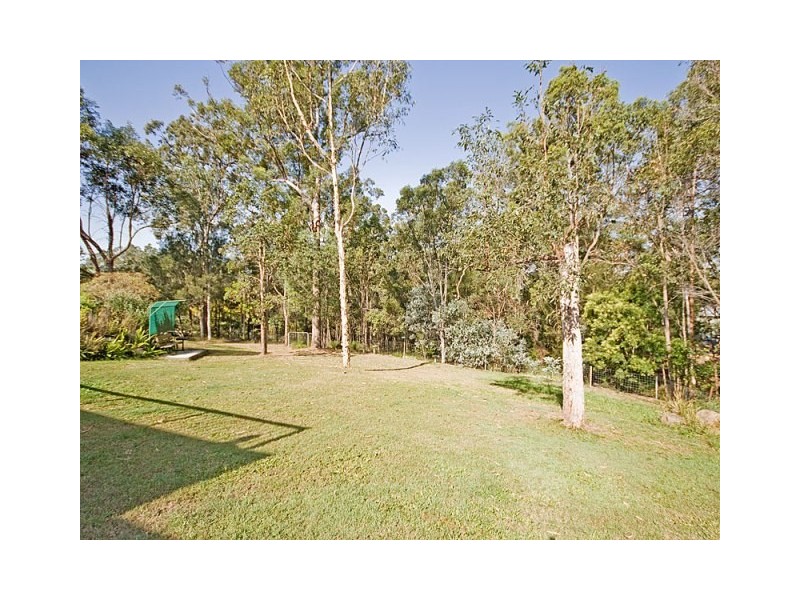 24 Whimbrel Street, Warner QLD 4500