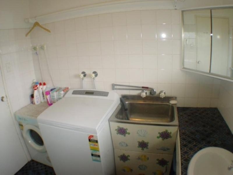 Holland Park West QLD 4121