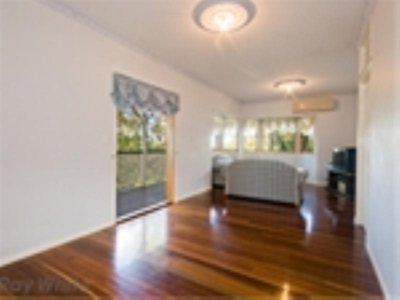 35 Whimbrel Street, Warner QLD 4500
