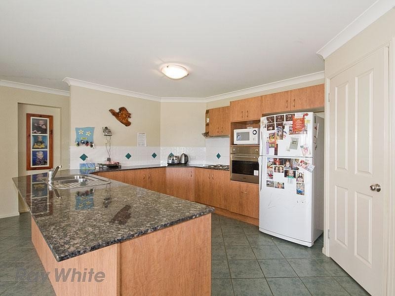 23 Bayberry Crescent, Warner QLD 4500